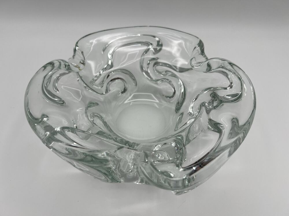 Clear Hand Blown Art Glass Ashtray Candy Bowl Decorative Swirl Design 8” Wide
